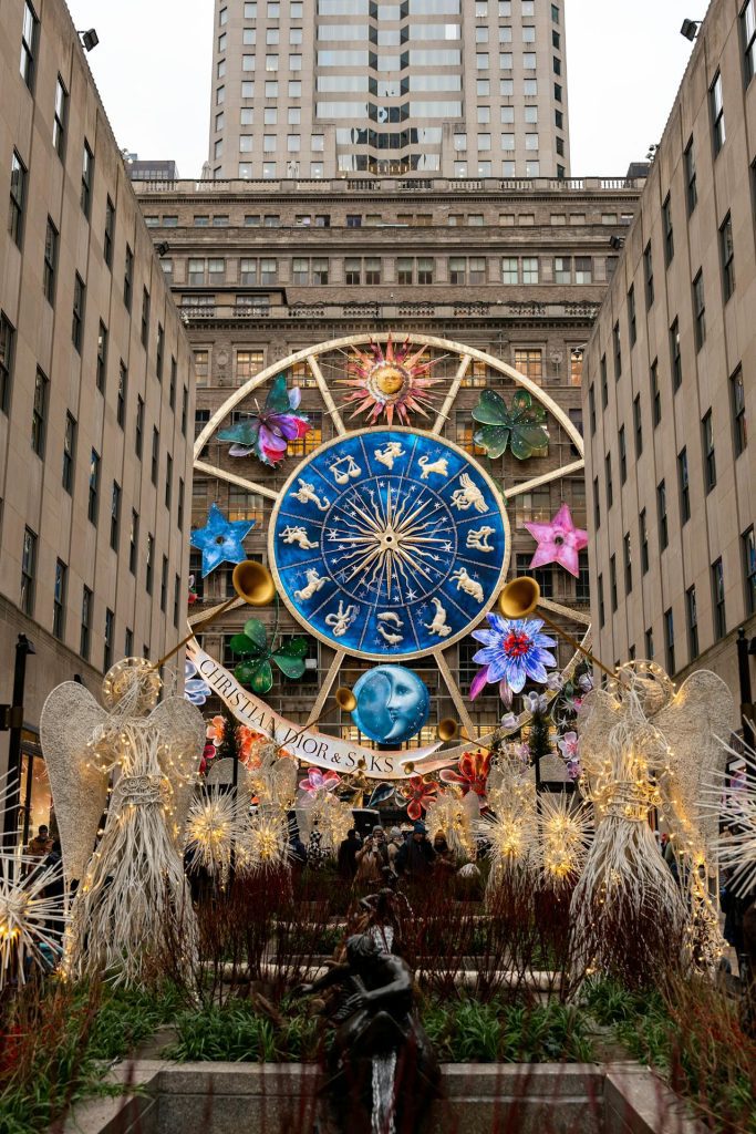 Saks NYC Christmas lights in Manhattan durante le feste